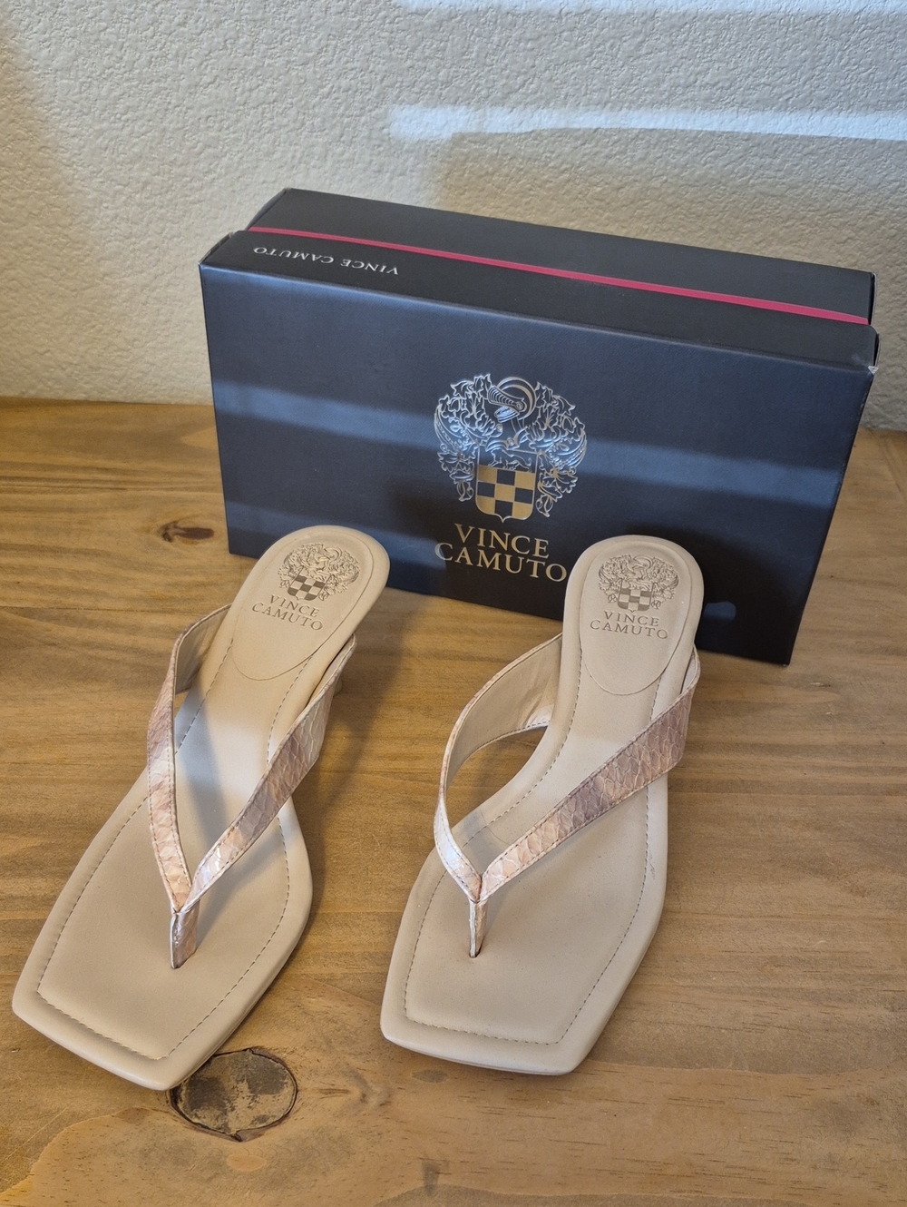 Vince Camuto Women's Metallic Nude Thong Sandals